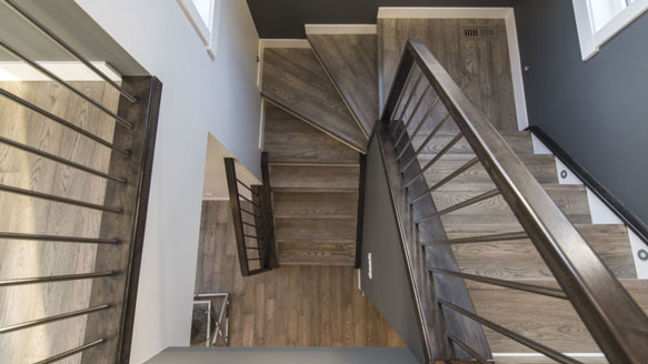 Darvish Inc Stairs and Railing CONSTRUCTION, RENOVATION & SPECIALIZED TECHNICIANS Toronto (GTA)