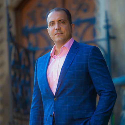 Hamed Fardad REAL ESTATE BROKERS & AGENTS Toronto (GTA)