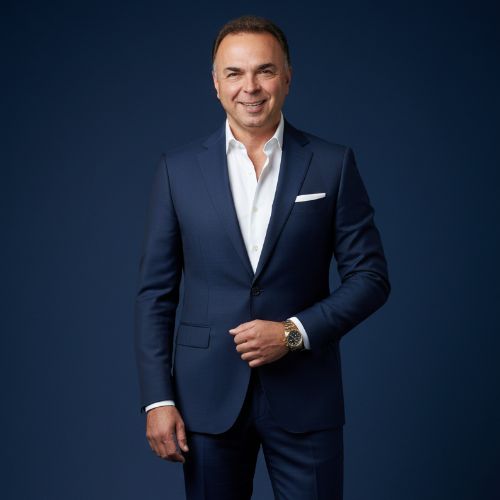Mike Tabatabaei REAL ESTATE BROKERS & AGENTS Toronto (GTA)