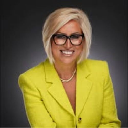 Ashley Hosseini REAL ESTATE BROKERS & AGENTS Toronto (GTA)