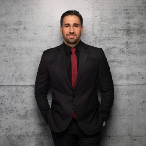 Navid Hashemi REAL ESTATE BROKERS & AGENTS Toronto (GTA)